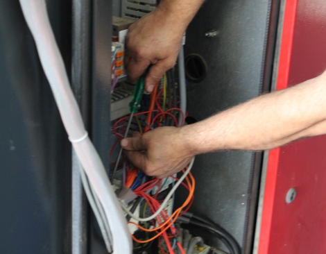 <p>Peças e Serviços <br><strong>Compressores e Equipamentos Chicago Pneumatic</strong></p>